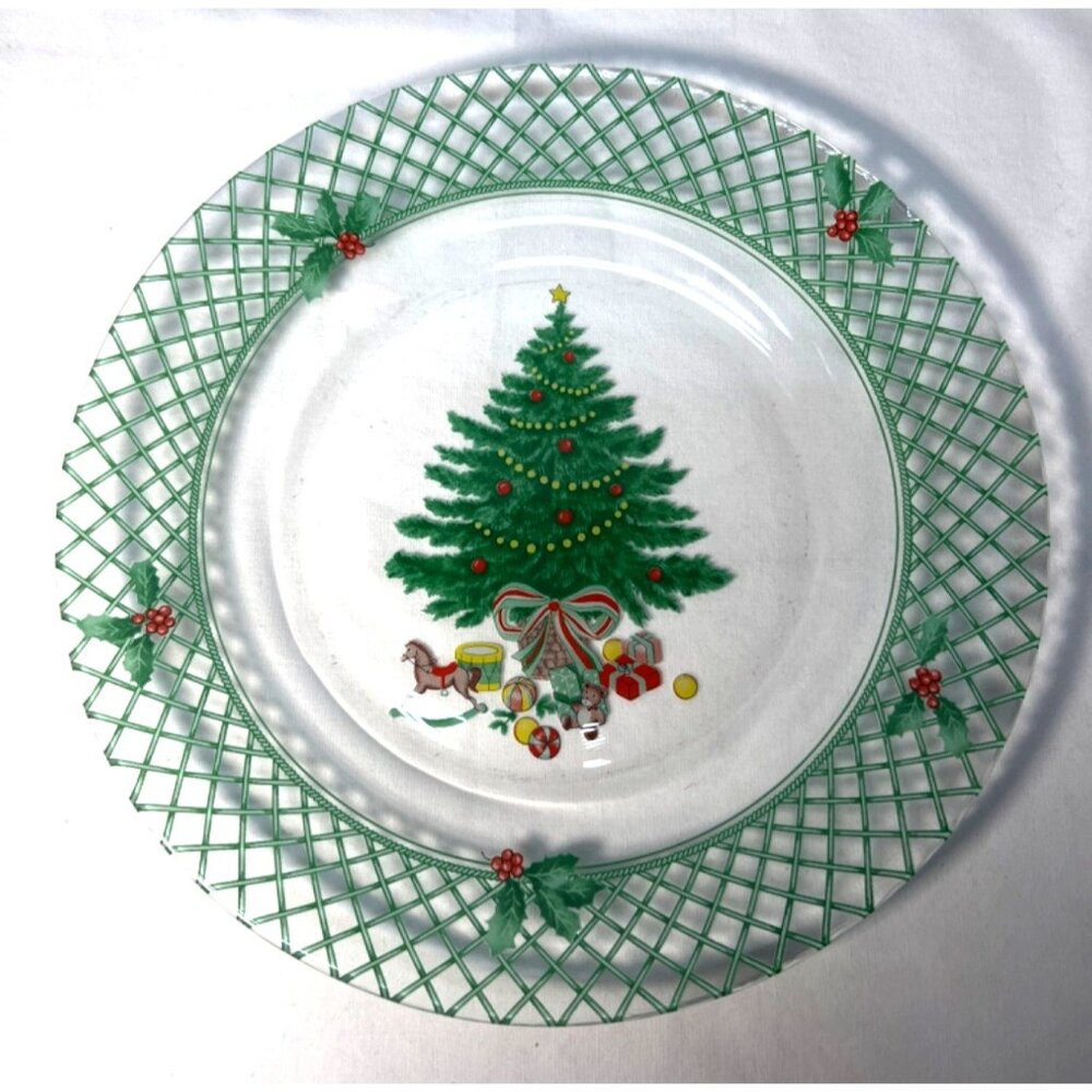 Mikasa Christmas Tree Holiday Decorative Plate With Festive Design